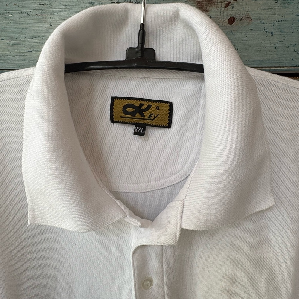 From Costa Rica, Men’s Laguna Lodge Tortuguero, Frog Embroidered Polo Shirt - Picture 6 of 12